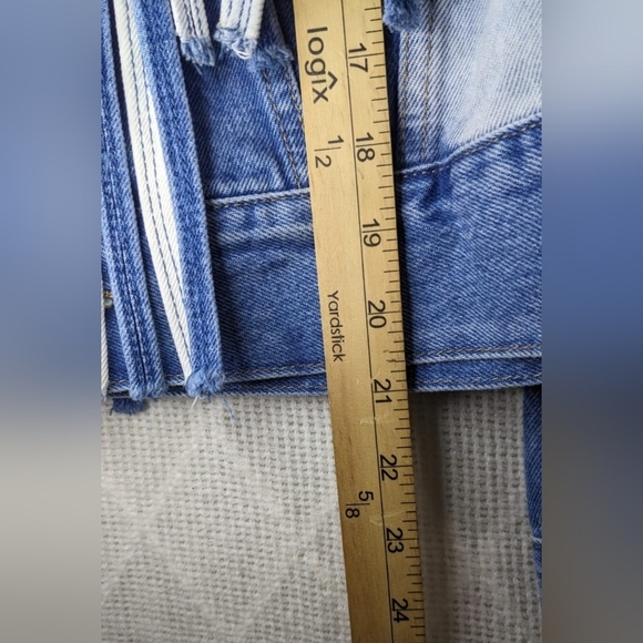 BLANKNYC Bonnaroo Blue Denim Two Tone Fringe Western Jean Jacket Size M - Picture 7 of 11